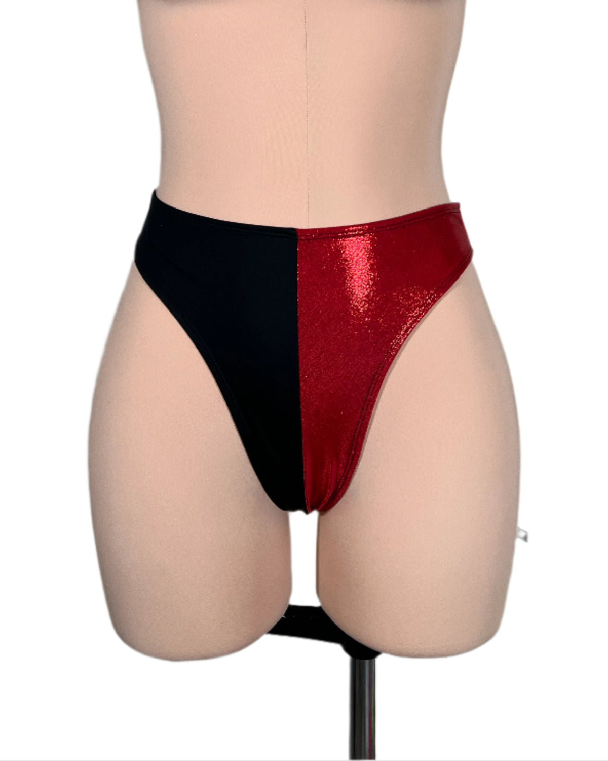 SMALL Queen of Hearts Bottom